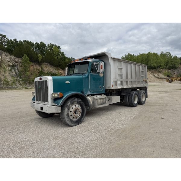 1998 PETERBILT 379 Dump Truck