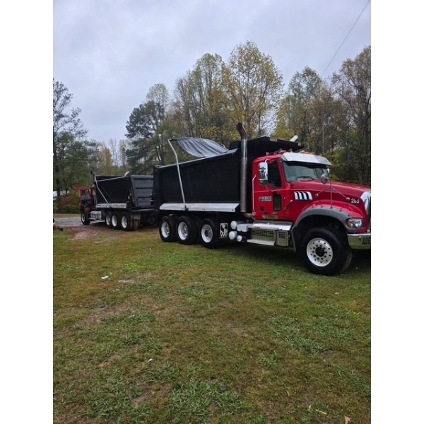2020 MACK GR64F Dump Truck