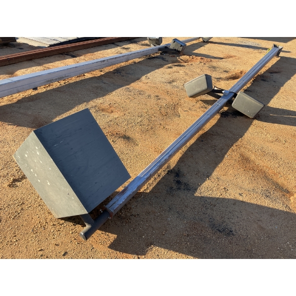 30' LIGHT POST