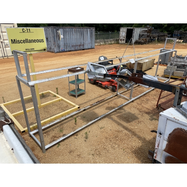 STORAGE RACK 24" x 20' L