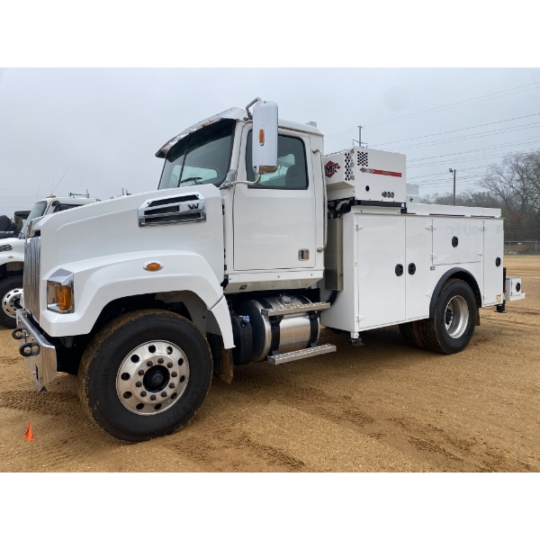 2021 WESTERN STAR 4700 Service / Mechanic Truck