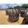 Image 2 : SKIDDER TIRES & RIMS (2EA)