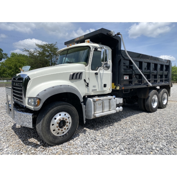 2019 MACK GR64F Dump Truck