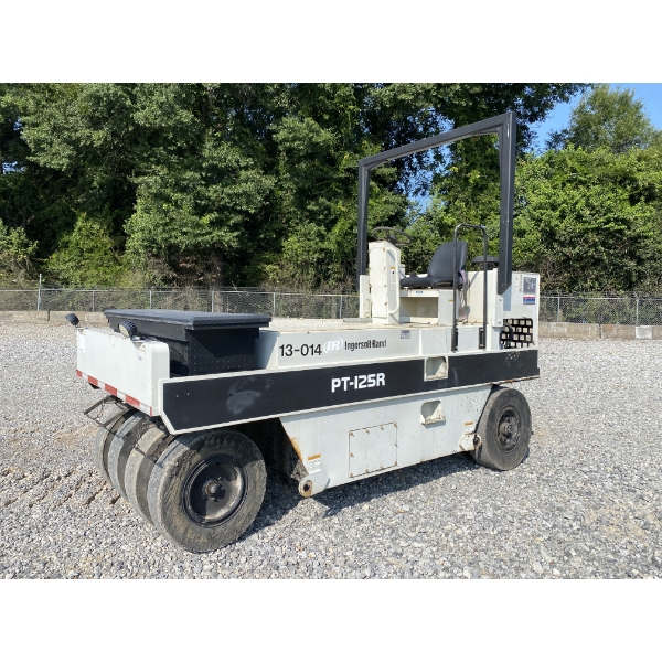 2000 INGERSOLL RAND PT-125R PNEUMATIC Roller