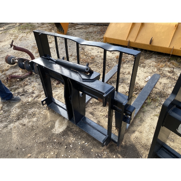 TELEHANDLER FORKS