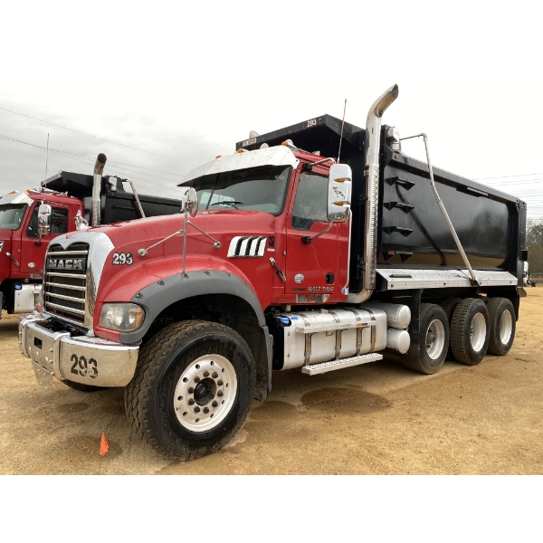 2020 MACK GR64F Dump Truck