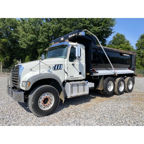 2020 MACK GR64F Dump Truck