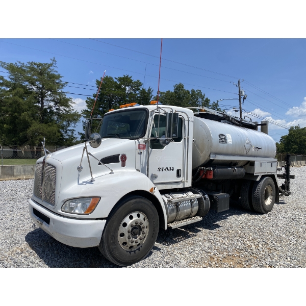 2019 KENWORTH T370 Asphalt Distributor Truck