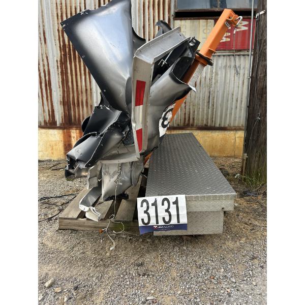 MESSAGE BOARD, TRUCK BUMPERS, TOOL BOX