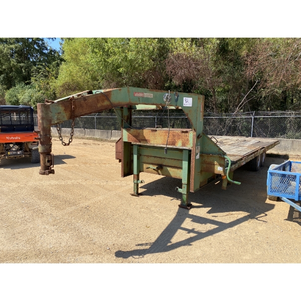 2008 ECONOLINE BG0725TE Gooseneck Trailer