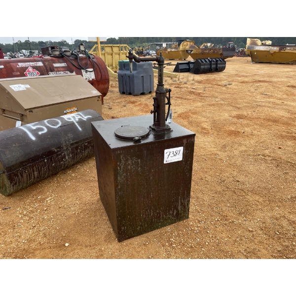 FUEL TANK W/HAND CRANK