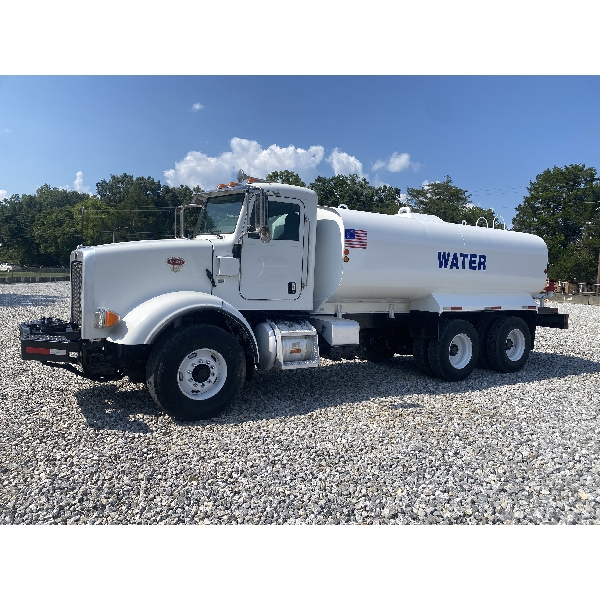 2009 PETERBILT 365 Water Truck
