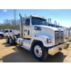 Image 4 : 2017 WESTERN STAR 4700SF Day Cab Truck