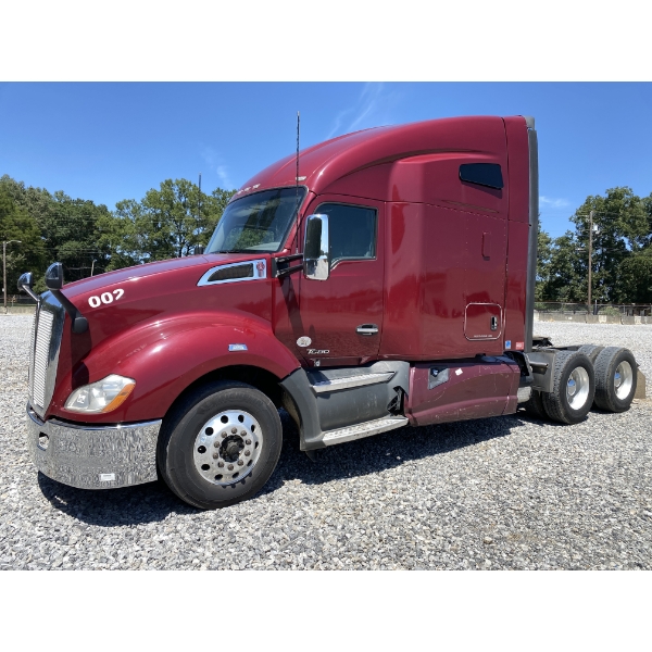 2019 KENWORTH T680 Sleeper Truck