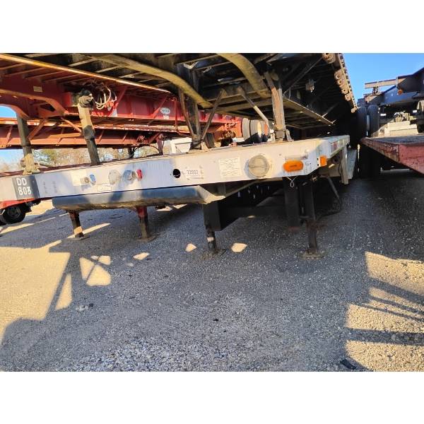 2003 TRANSCRAFT DTL-3000 Drop / Step Deck Trailer