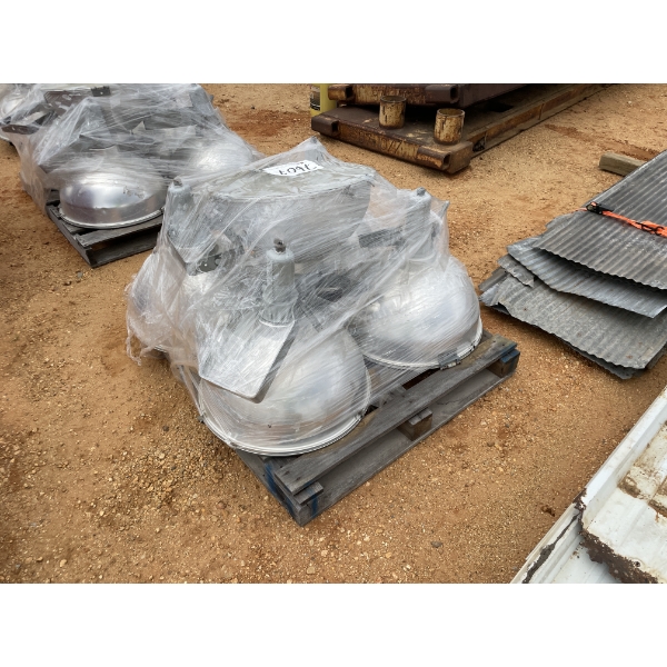 WAREHOUSE LIGHT FIXTURES