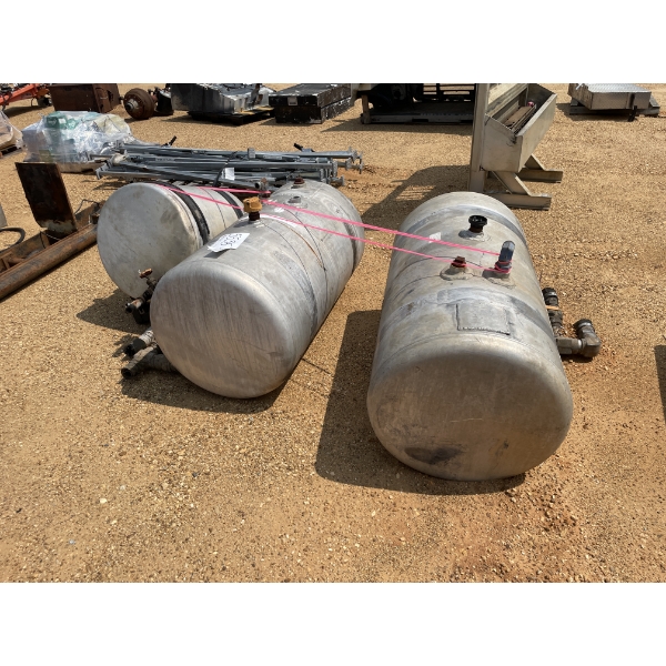 FUEL & OIL STORAGE TANK (3)