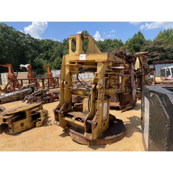 BLOUNT FELLER BUNCHER CUTTER HEAD