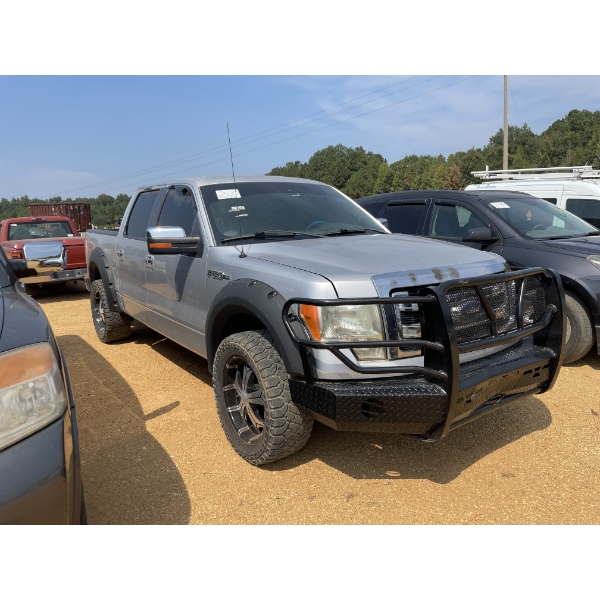 2011 FORD FORD XLT Pickup Truck