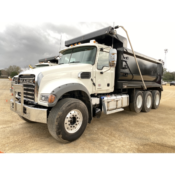 2025 MACK GR64F Dump Truck