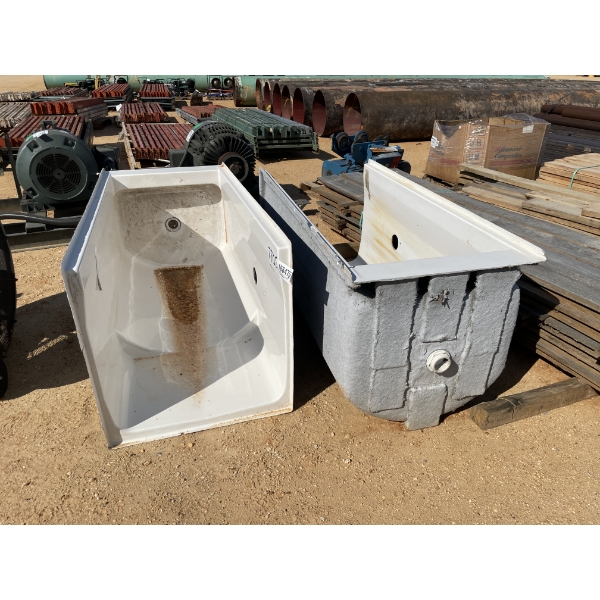 FIBERGLASS SHOWER STALL (2)