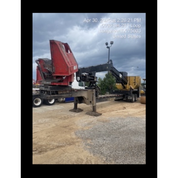 2018 CAT 559D Log Loader