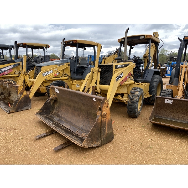 1999 JOHN DEERE 310SE Backhoe
