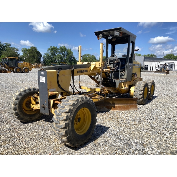CHAMPION C80A SERIES IV Motor Grader