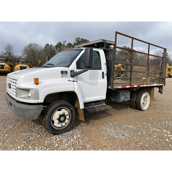 2004 CHEVROLET C4500 Flatbed Truck