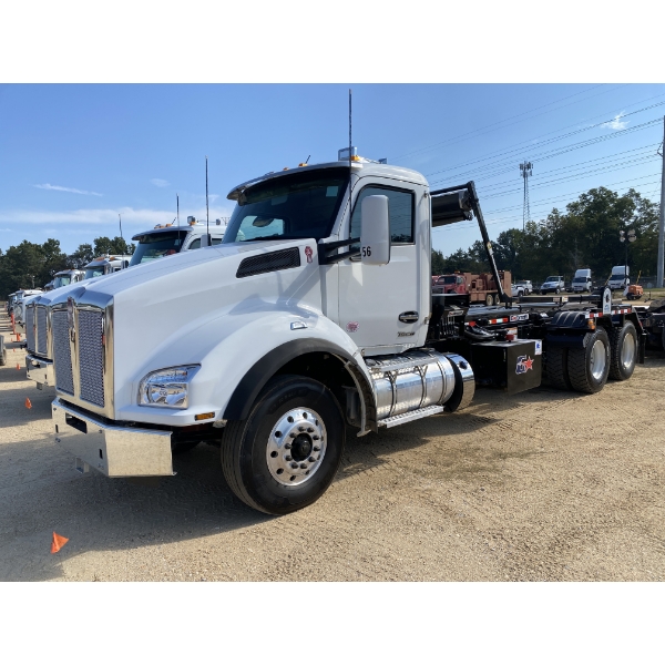 2025 KENWORTH T880 Roll Off Truck