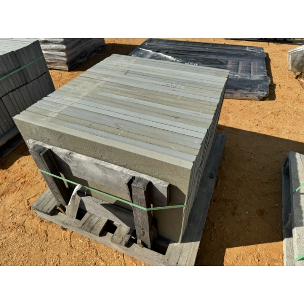 24" x 36" x 1.5" THERMALED VARIEGATED PATTERN PAVERS