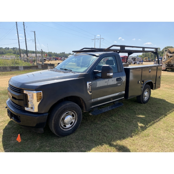 2019 FORD F250 XL Service / Mechanic Truck