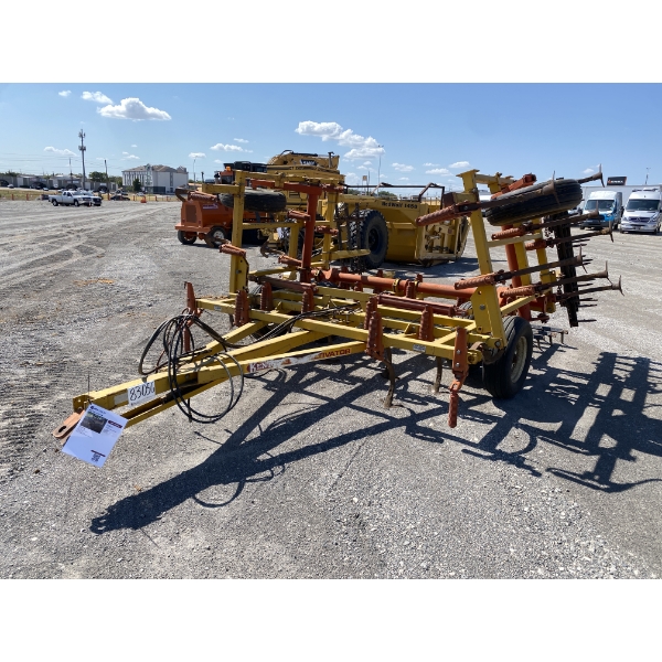 KENT FIELD CULTIVATOR