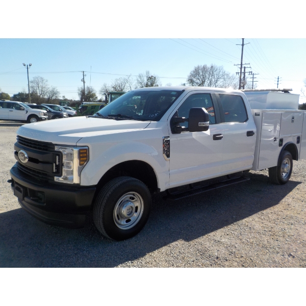 2018 FORD F350 XL Service / Mechanic Truck