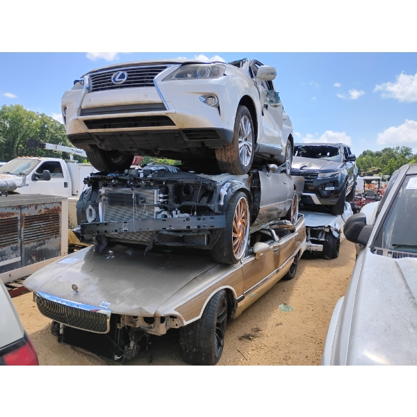 (5) CRUSHED Automobile