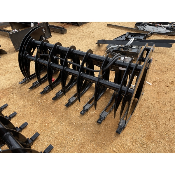 GIYI 72  GRAPPLE