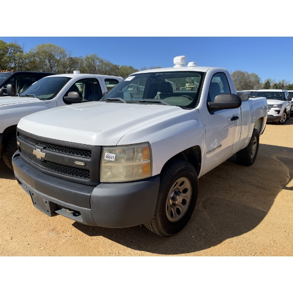 2008 CHEVROLET SILVERADO Pickup Truck