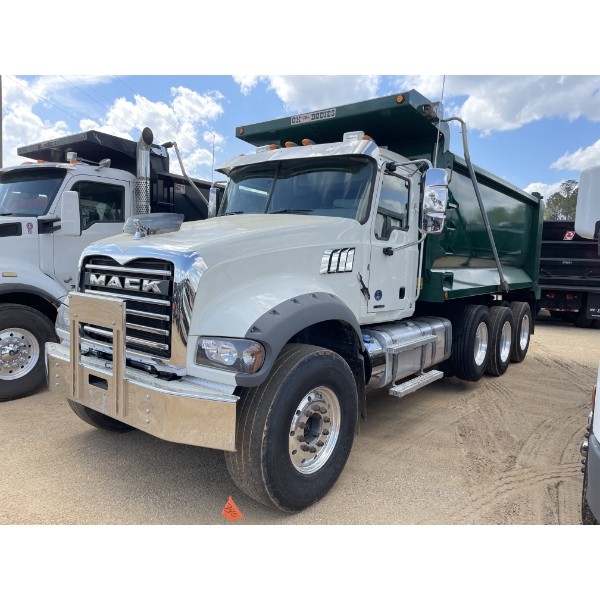 2022 MACK GR64F Dump Truck