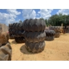 Image 1 : SKIDDER TIRES & RIMS (3EA)