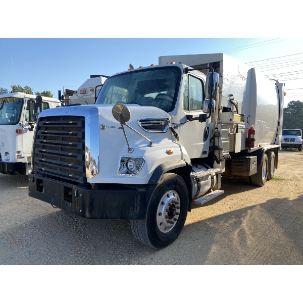 2019 FREIGHTLINER 108 SD Garbage / Sanitation Truck