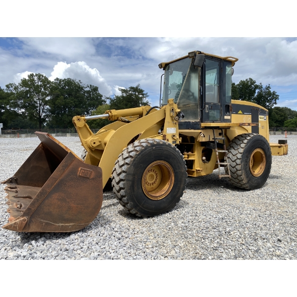 2002 CAT 938G Wheel Loader