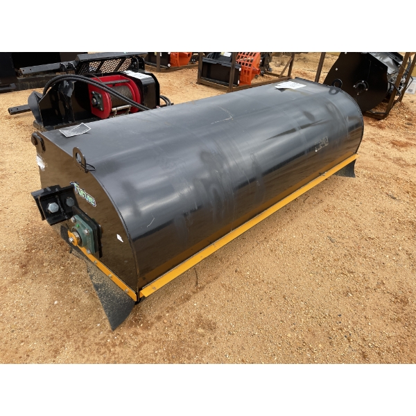 2025 FUTURE BROOM B572