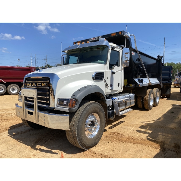 2026 MACK GR64F Dump Truck
