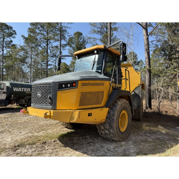 2021 JOHN DEERE 260E Articulated Truck