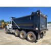 Image 2 : 2026 MACK GR64F Dump Truck