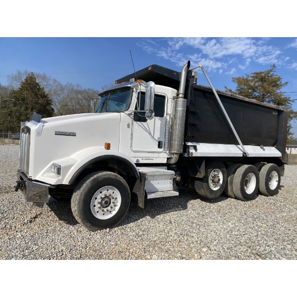 2007 KENWORTH T800 Dump Truck