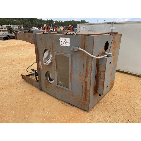 TRINCO NSL PC SAND BLASTING CABINET
