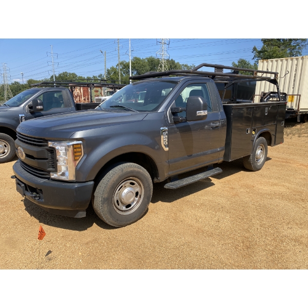 2019 FORD F250 XL Service / Mechanic Truck