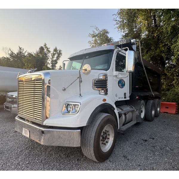2018 FREIGHTLINER 122SD Dump Truck