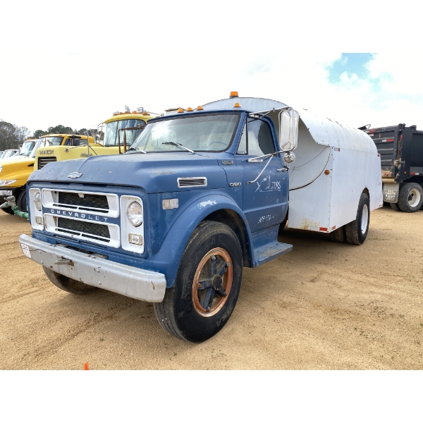 1971 CHEVROLET C60 Water Truck